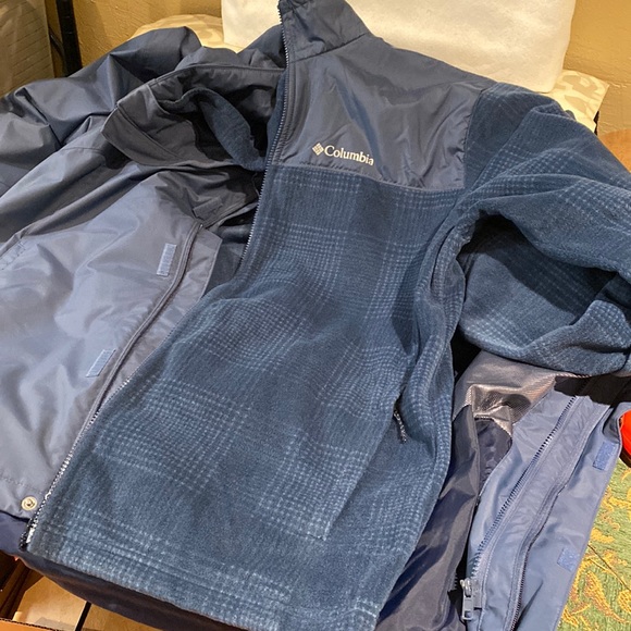 Men’s Columbia XLT rain jacket with removable Fleece inner layer - Picture 4 of 6